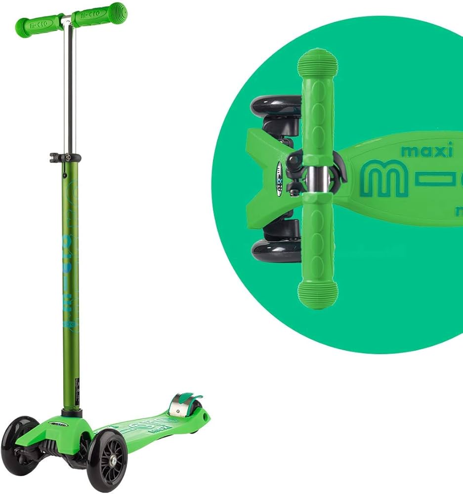 Maxi Micro Deluxe Green Scooter